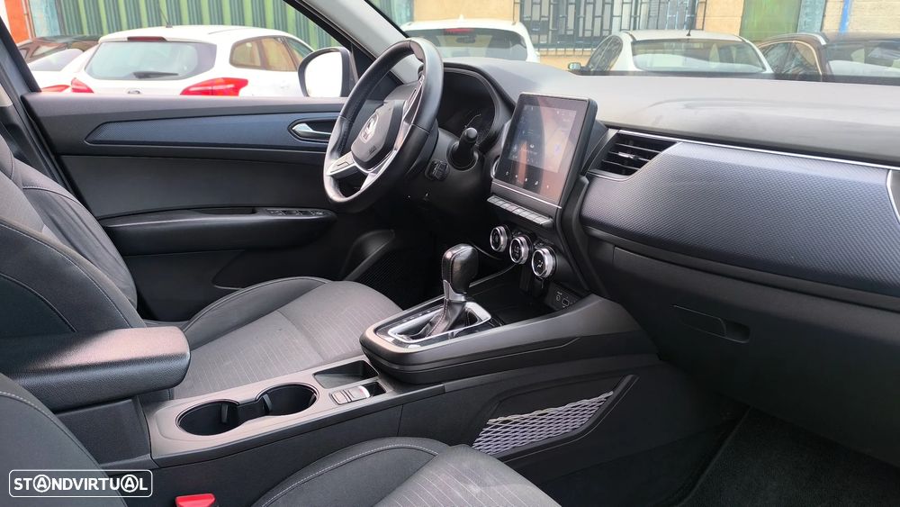 Renault Arkana 1.6 E-Tech Business - 16