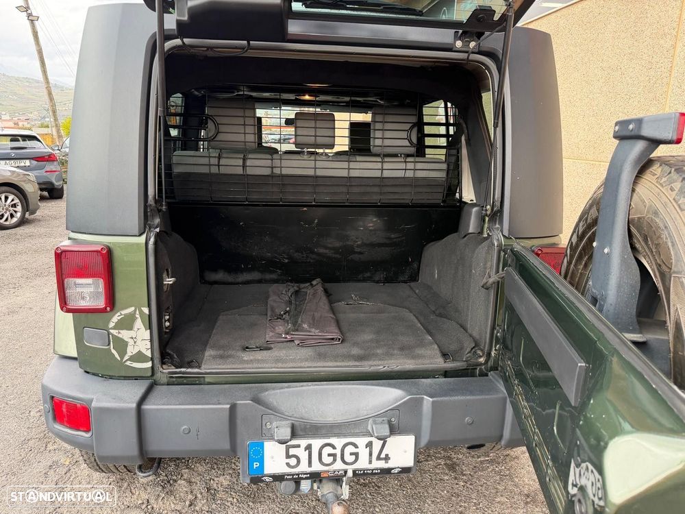 Jeep Wrangler Unlimited 2.8 CRD ATX Sahara Limited - 11