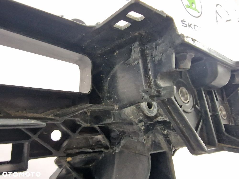 SKODA SUPERB LIFT 3V0 18- WZMOCNIENIE CZOŁOWE / PAS PRZEDNI , NR 3V0805588H , NR AUKCJI WZM276 - 33
