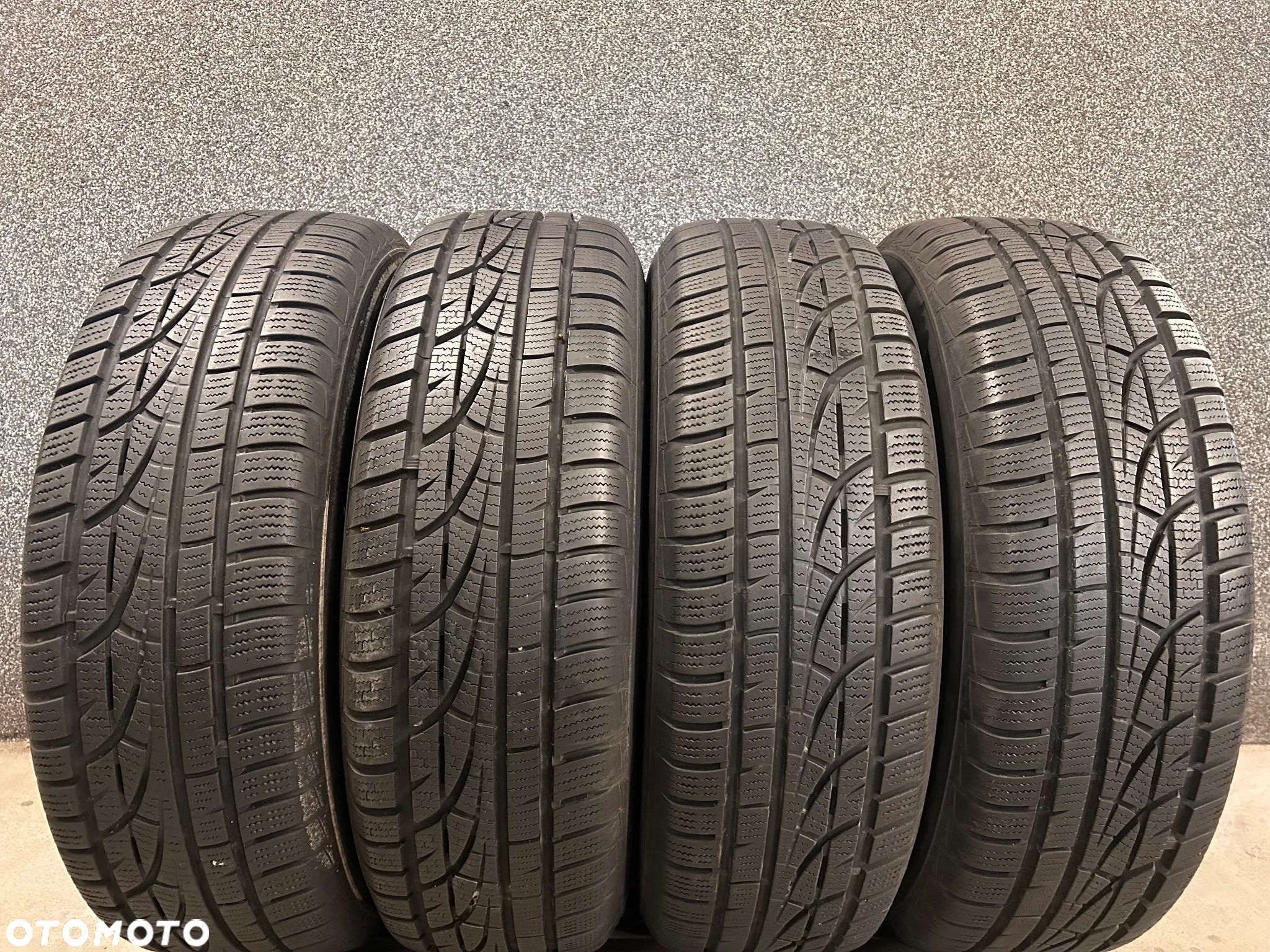 Opony zimowe Hankook Winter ICept EVO 215/70/16 100T 4szt. - 1