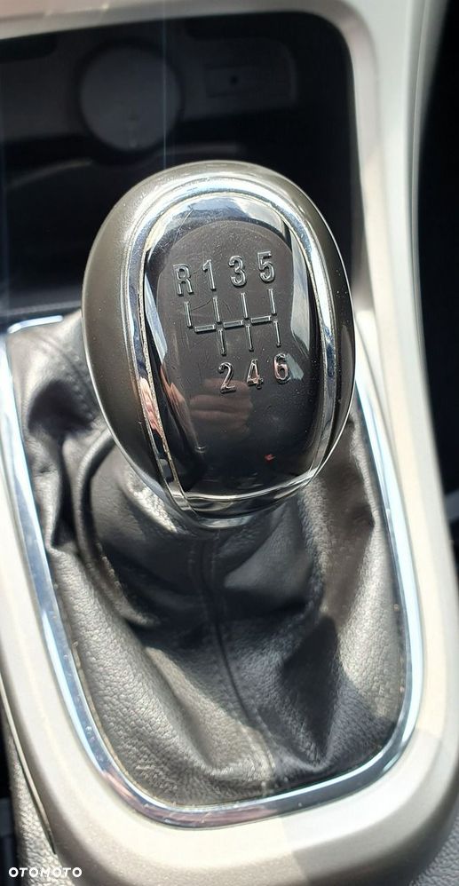 Opel Astra - 9