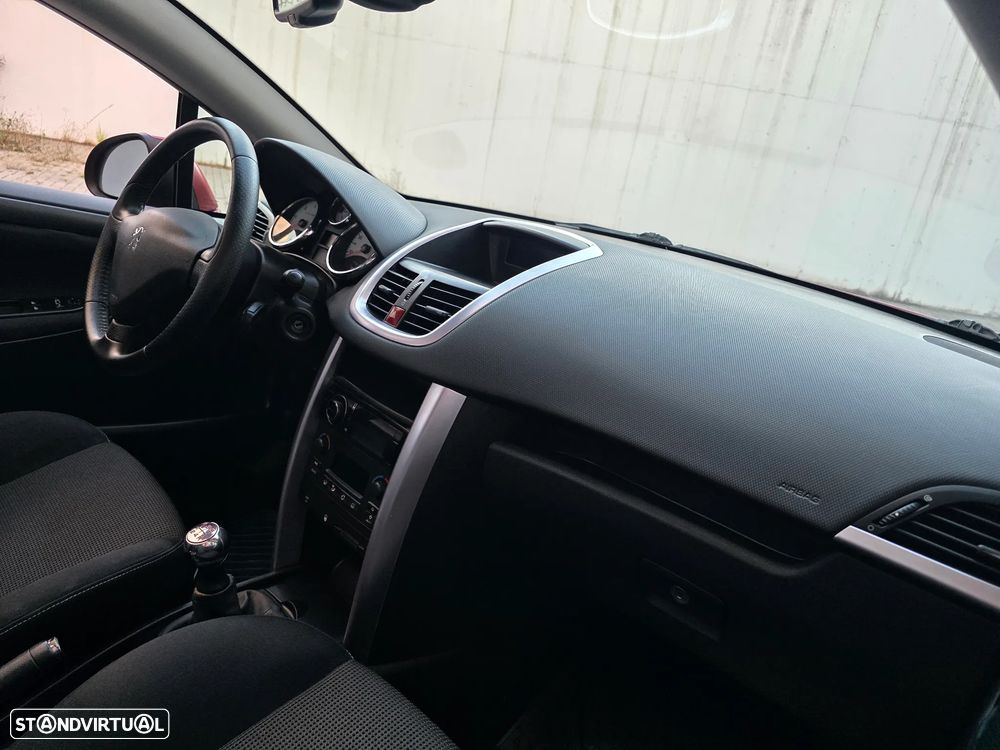 Peugeot 207 CC 1.6 HDi Sport FAP - 25