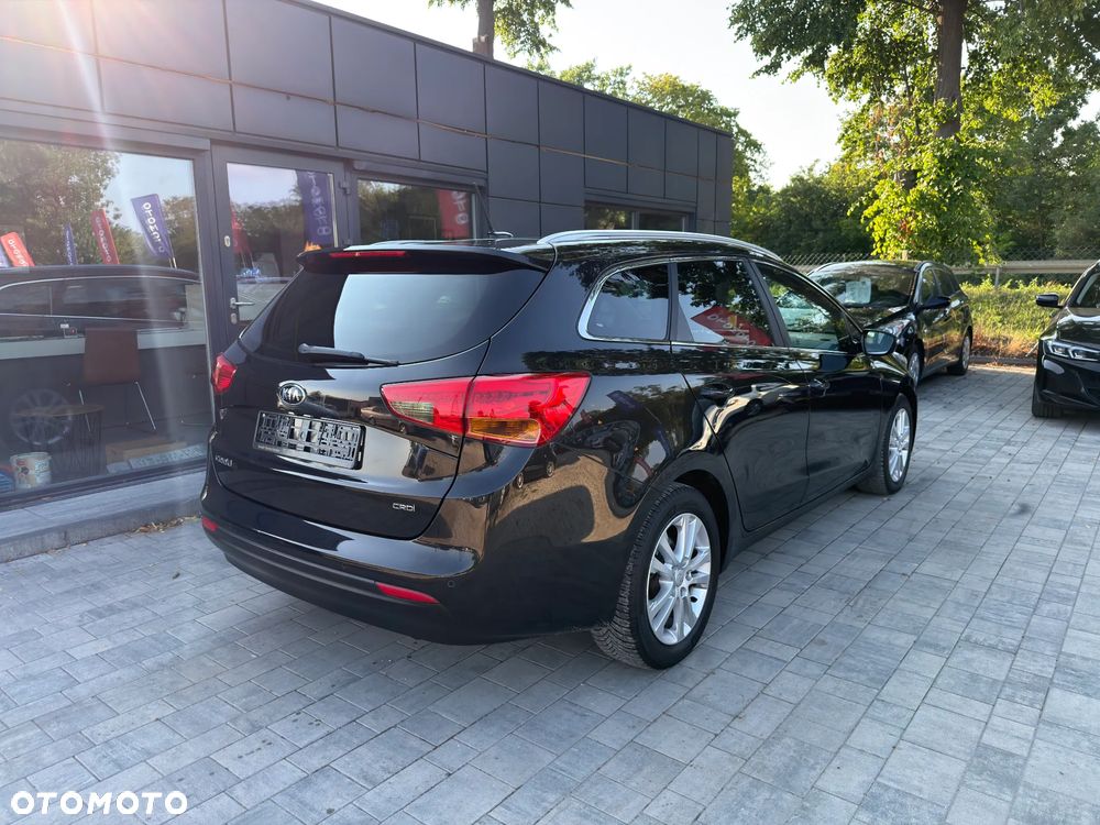 Kia Ceed 1.6 CRDi L - 6