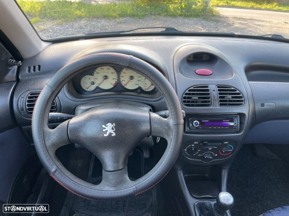 Peugeot 206 1.1 Color Line - 17