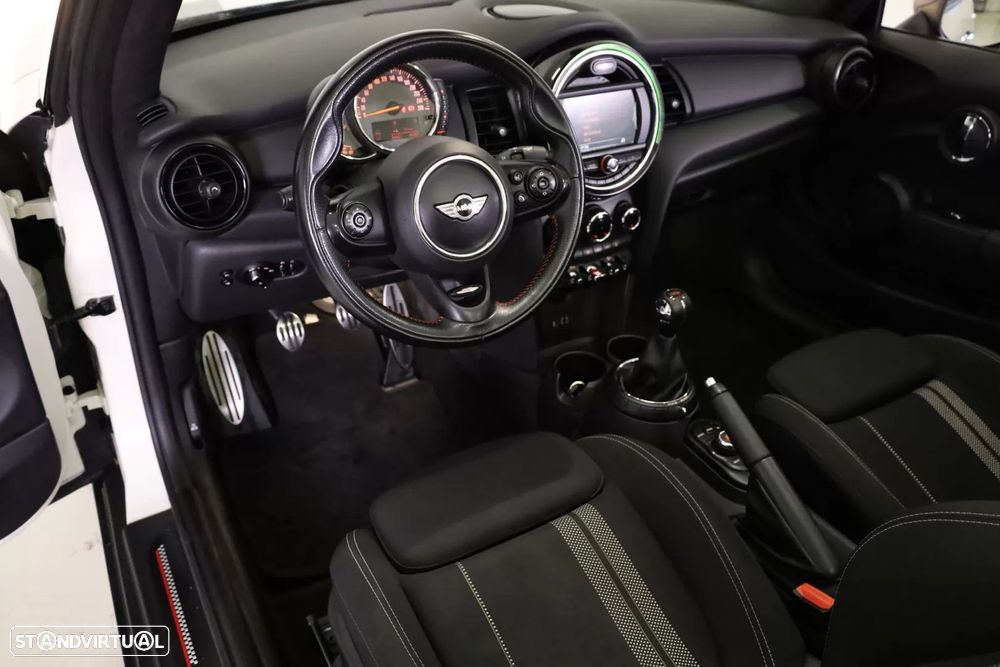 MINI Cabrio One - 24