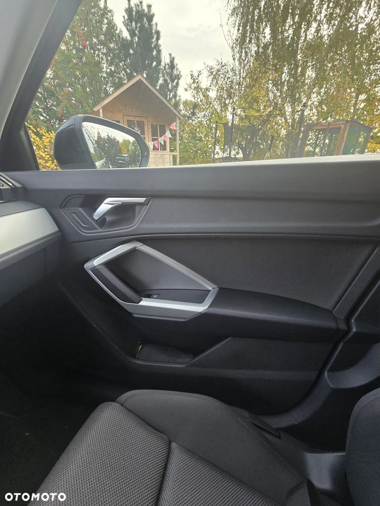Audi Q3 - 19