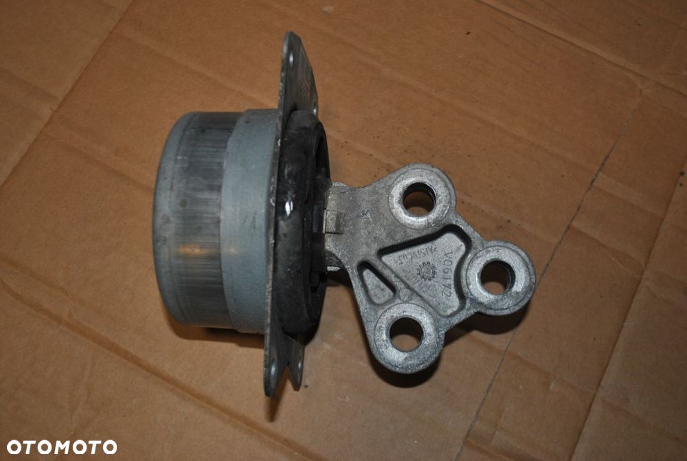 Poduszka skrzyni Opel Insignia A 2.0 CDTI - 1