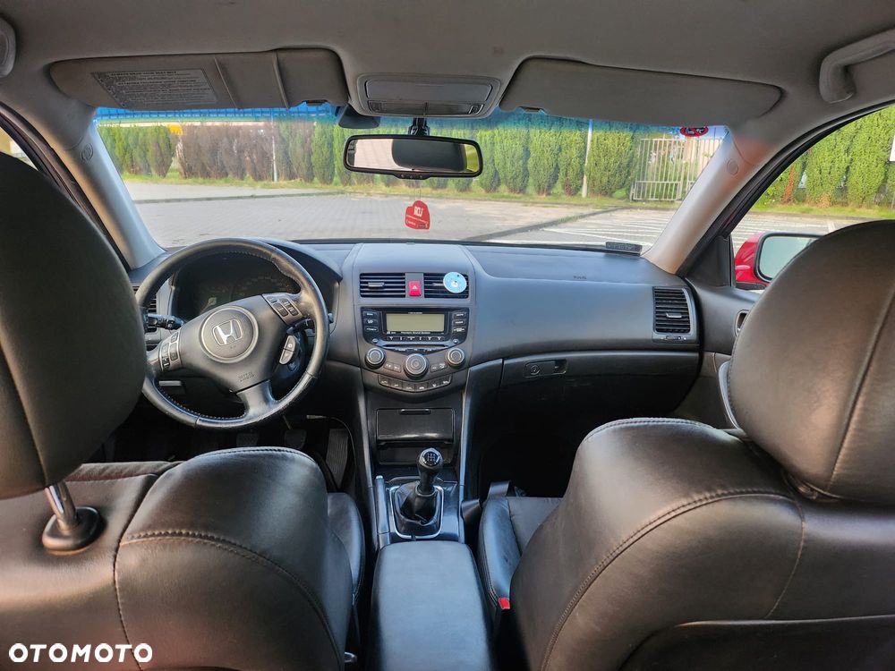 Honda Accord 2.0 Executive - 5
