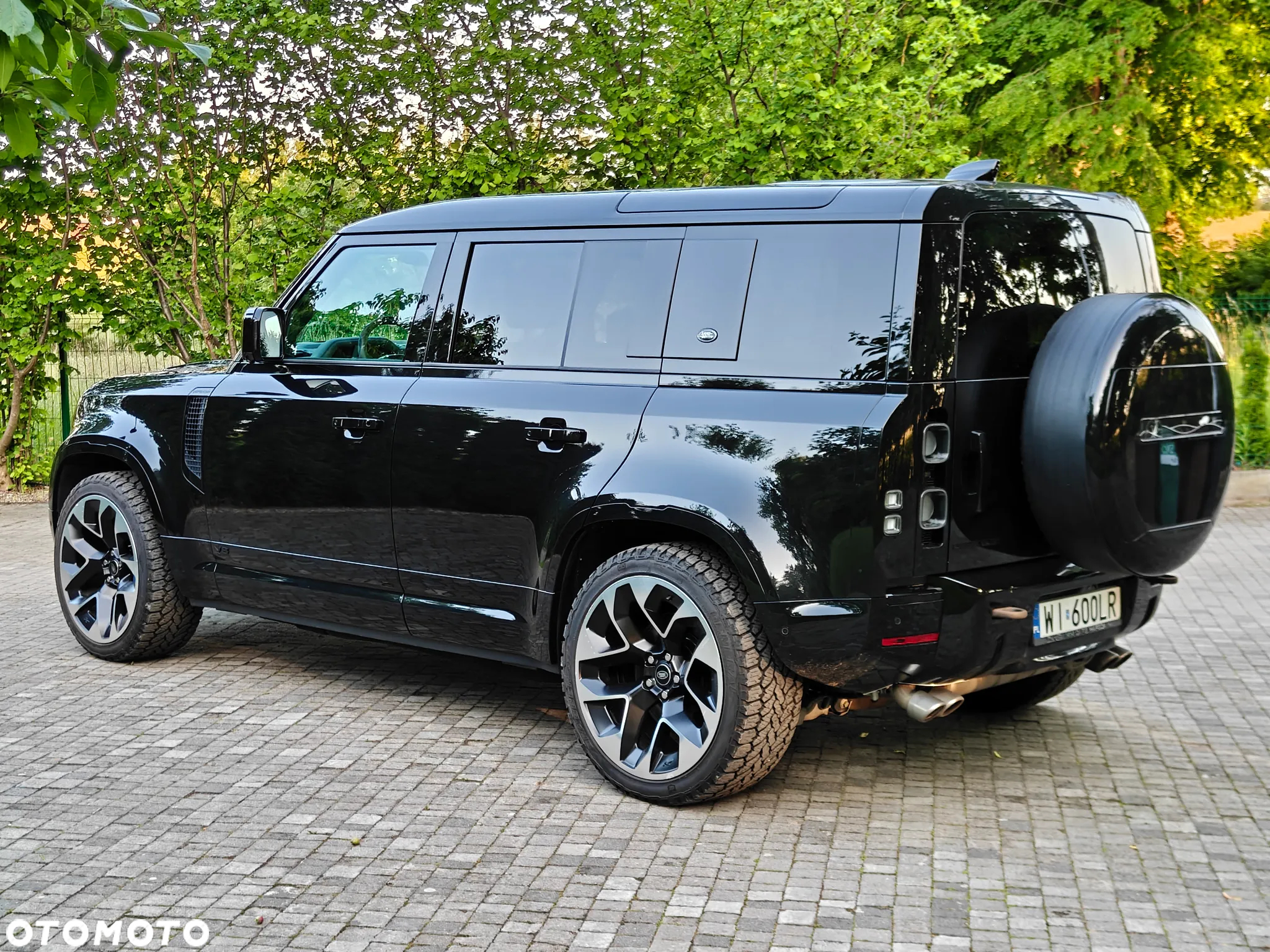 Land Rover Defender 110 5.0 P525 V8 Carpathian Edition - 15