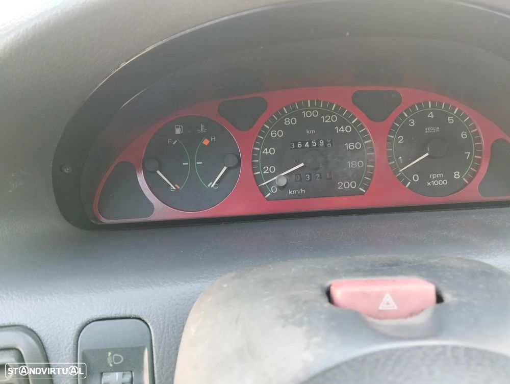 Fiat Punto 85 16V ELX - 4