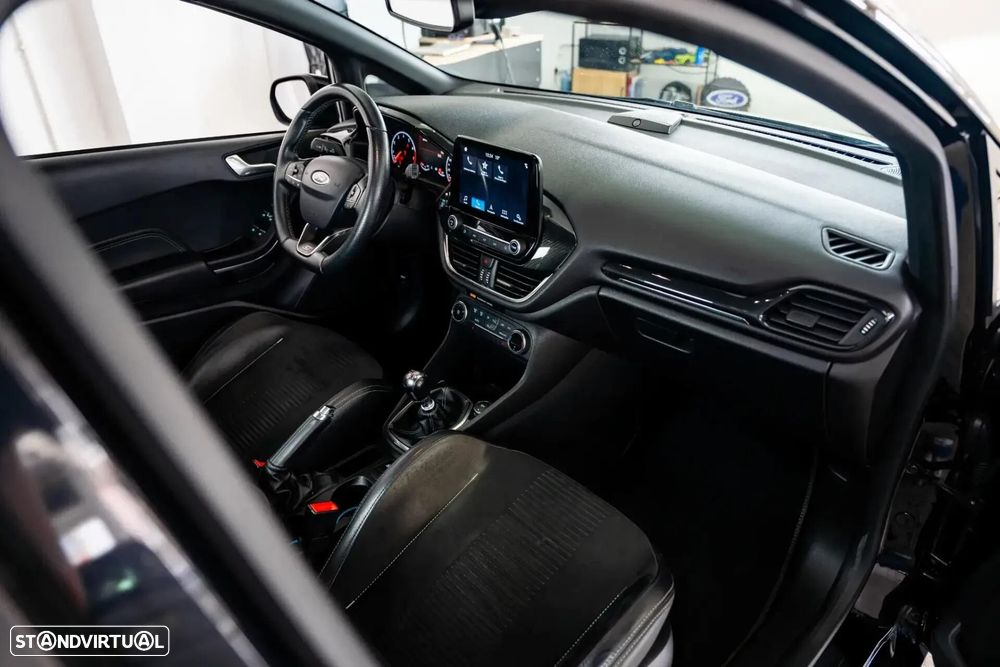 Ford Fiesta 1.5 EcoBoost ST - 12