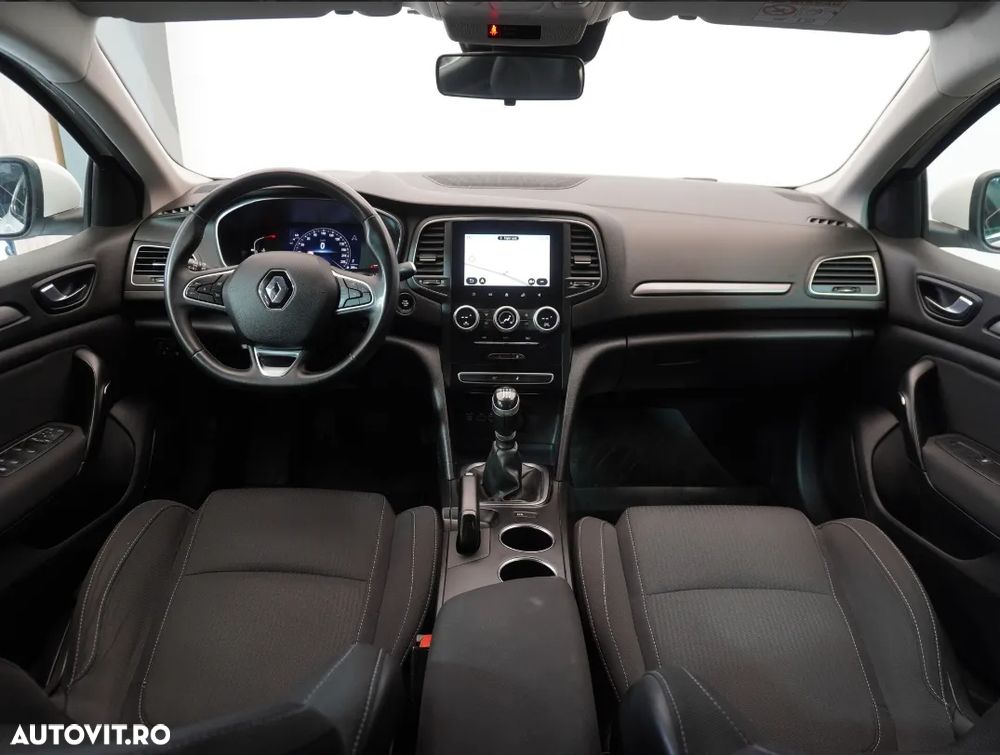 Renault Megane BLUE dCi 115 BUSINESS EDITION - 8