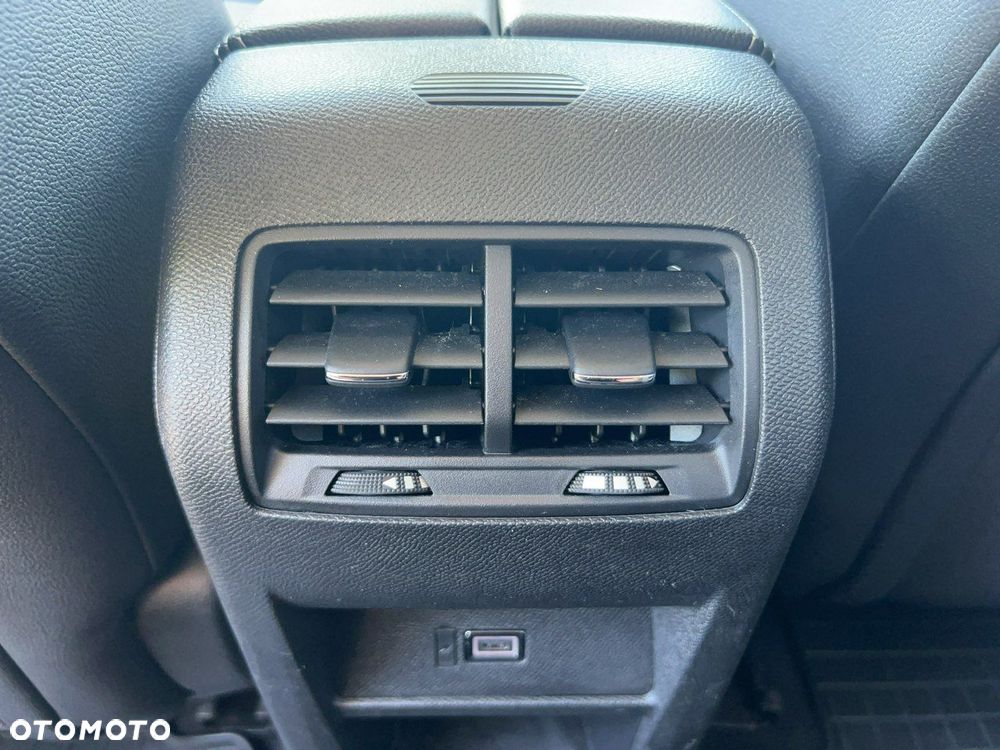Opel Astra - 25