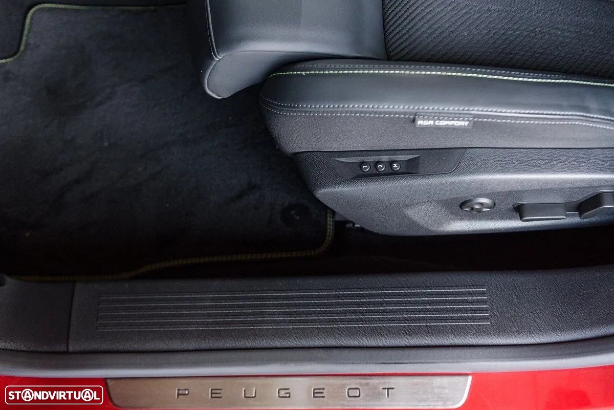Peugeot 308 1.2 PureTech GT Pack EAT8 - 19