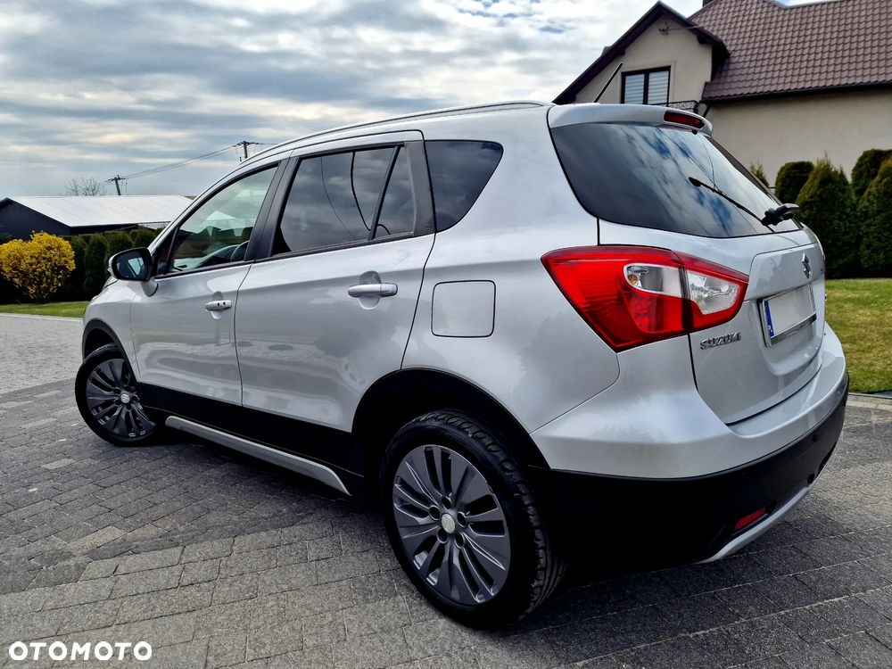 Suzuki SX4 1.6 Comfort 4WD - 13
