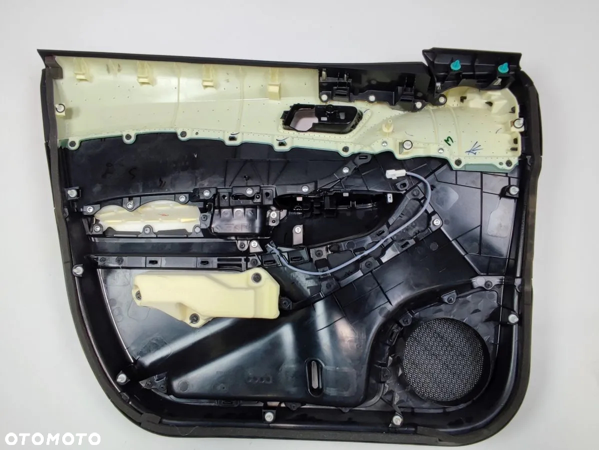 TOYOTA C-HR 19-23r Boczek Drzwi Przód Prawy - 4