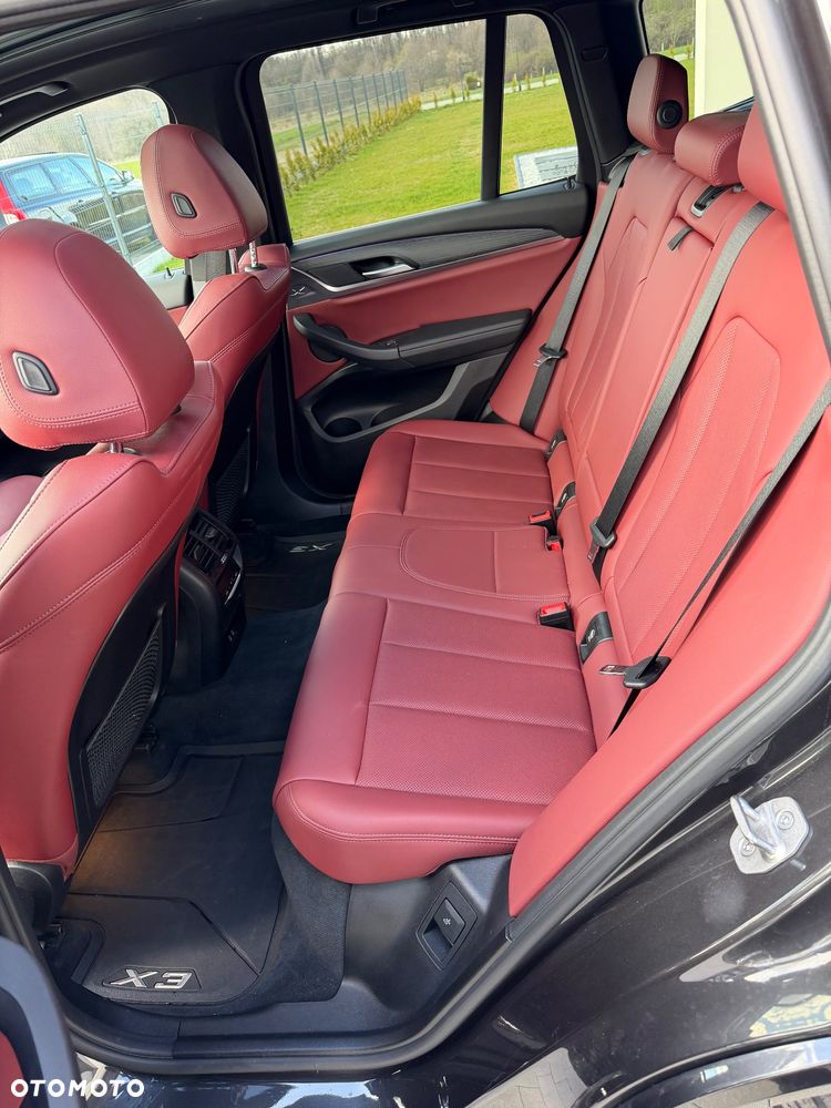 BMW X3 xDrive30i - 11