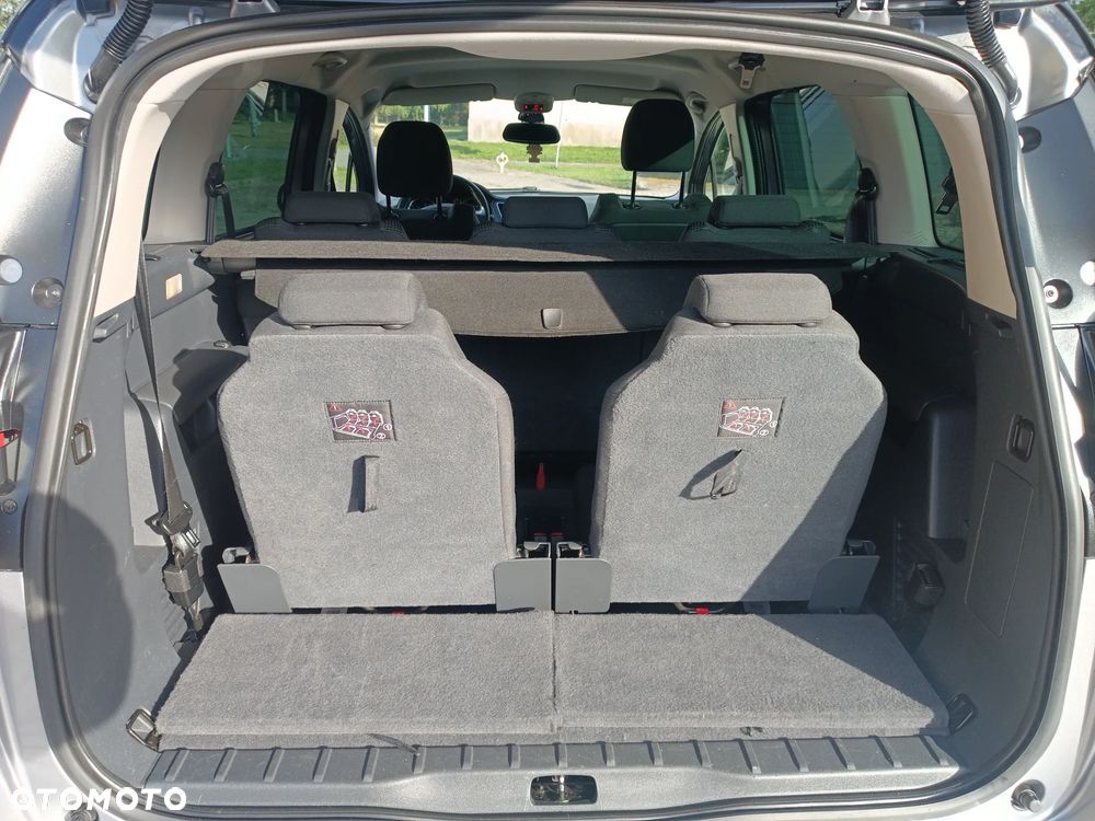 Peugeot 5008 2015