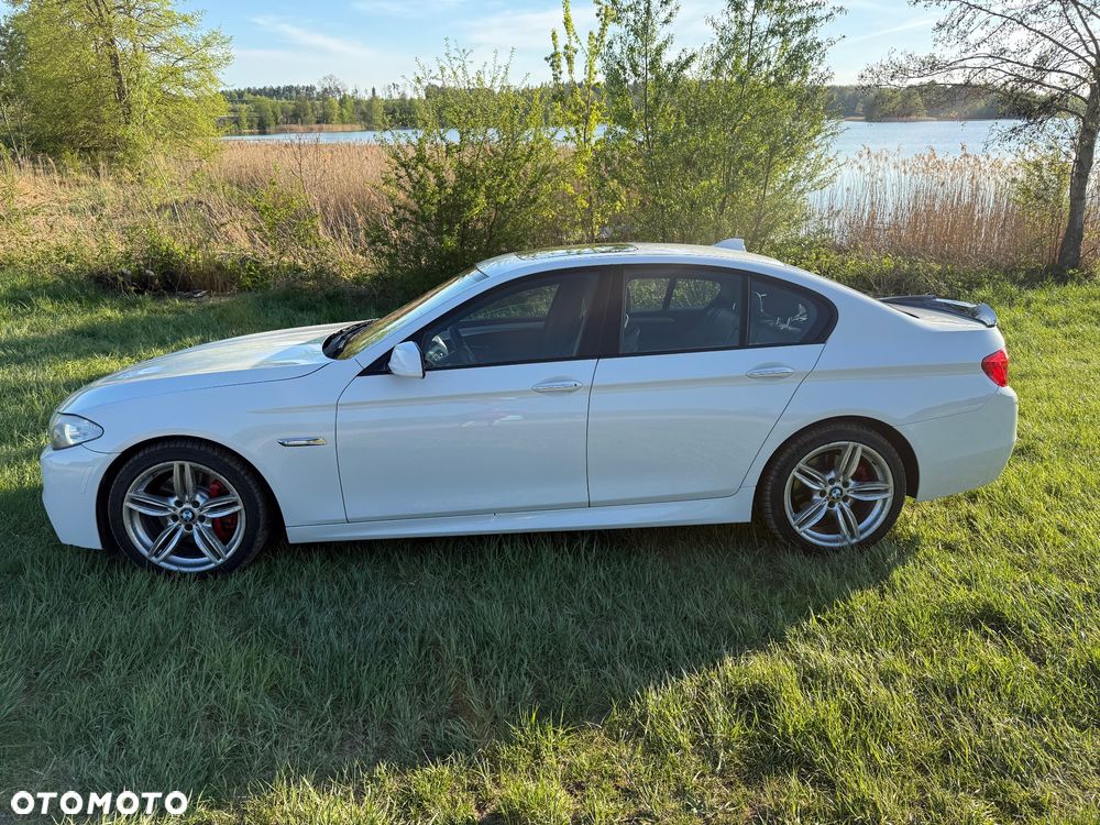 BMW Seria 5 535i xDrive Sport-Aut Luxury Line - 2