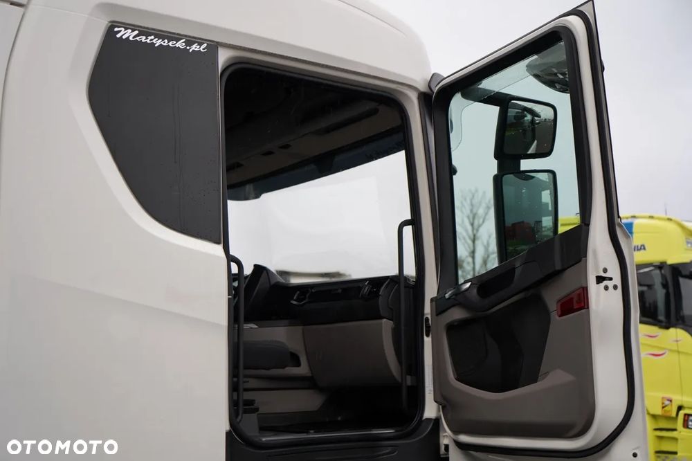 Scania R 450 / RETARDER / NISKA KABINA / - 35