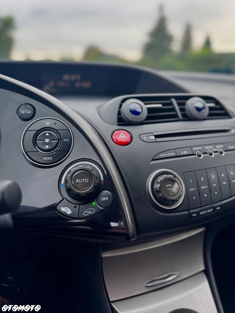 Honda Civic 1.4 Base - 12