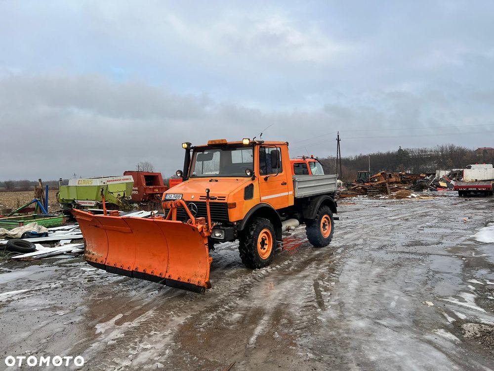 Mercedes-Benz UNIMOG 427/10 - 5