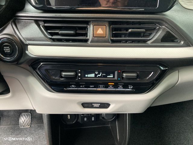 Suzuki Swift 1.2 Dualjet Hybrid MT Club - 28