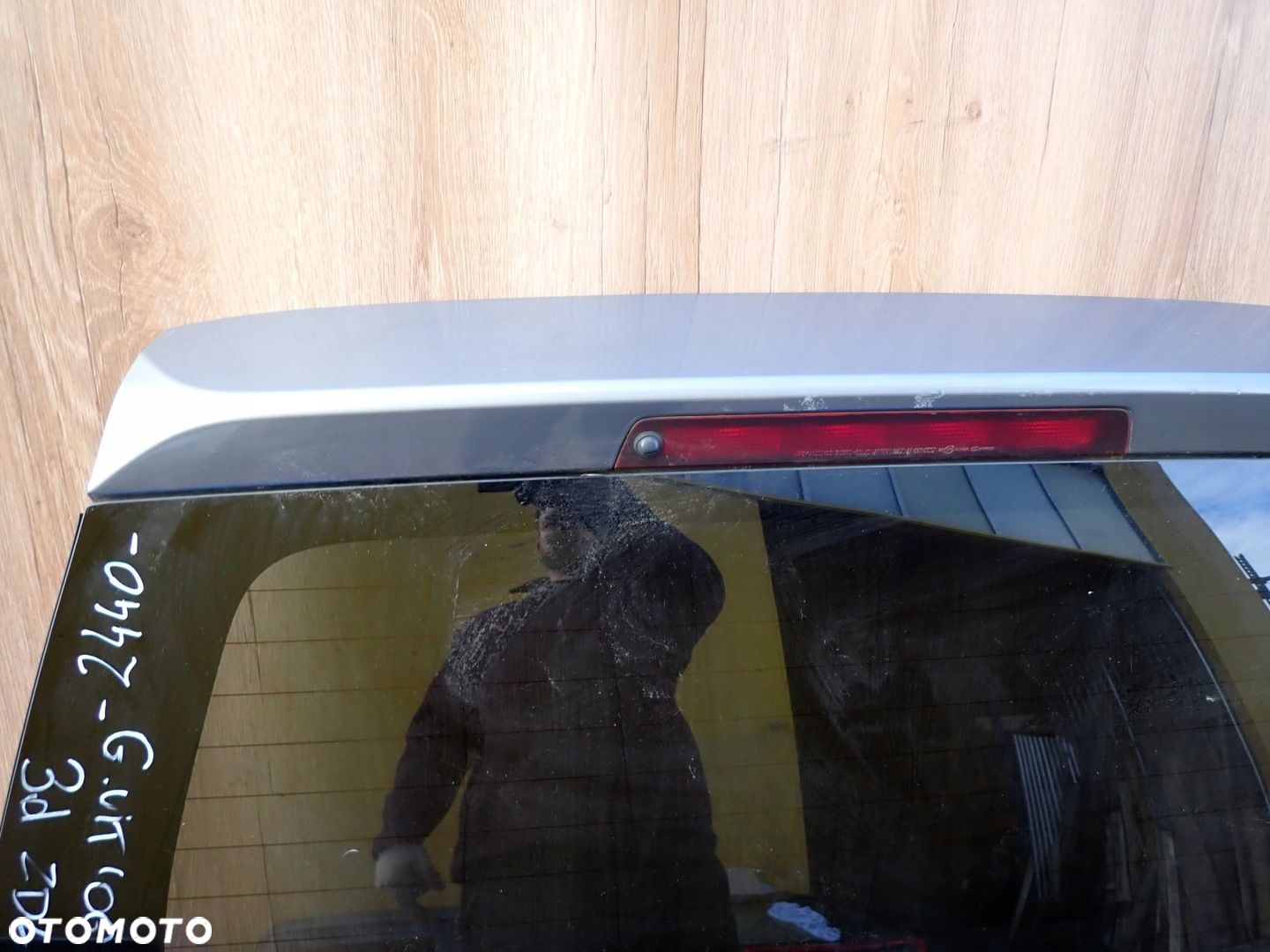 SUZUKI GRAND VITARA 06- KLAPA BAGAŻNIKA SZYBA TYŁ - 3
