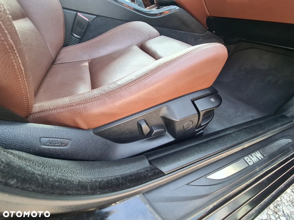 BMW Seria 5 - 30