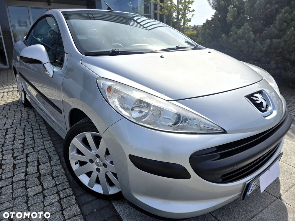 Peugeot 207 CC 150 THP Platinum - 10