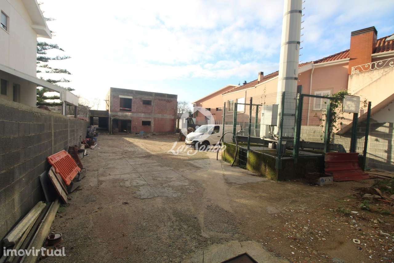 Moradia T4, em construção, situada em Fânzeres - Grande imagem: 5/40