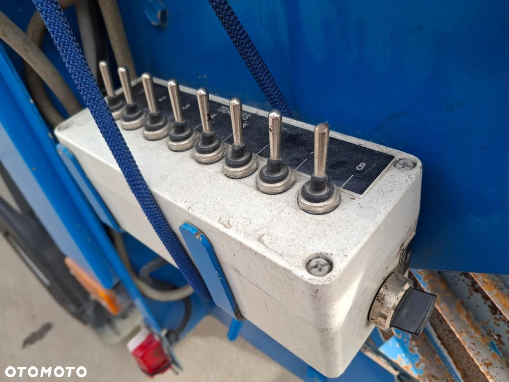 Renault D16 Skrapiarka CTP Constructeur Naprawa Asfaltu Rozsypywacz Grysu Wywrotka - 10