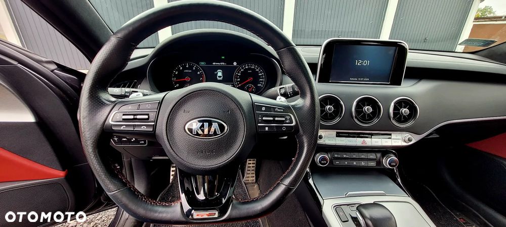 Kia Stinger 2.0 T-GDI GT Line - 8