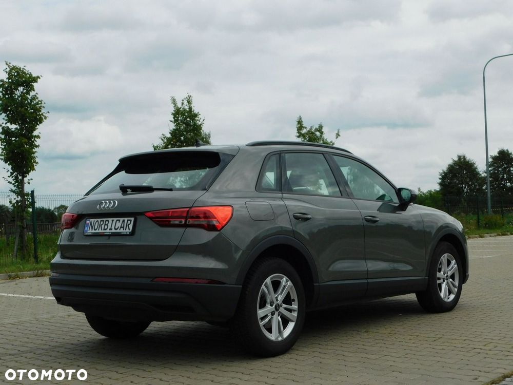 Audi Q3 2021
