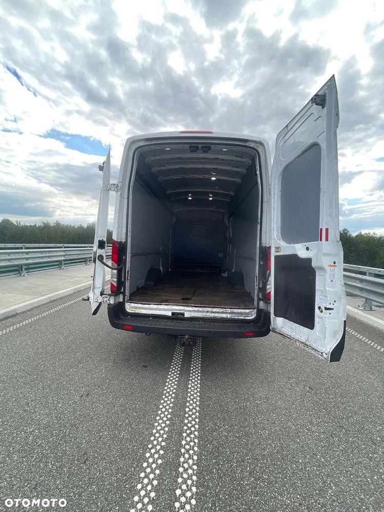 Ford Transit - 27