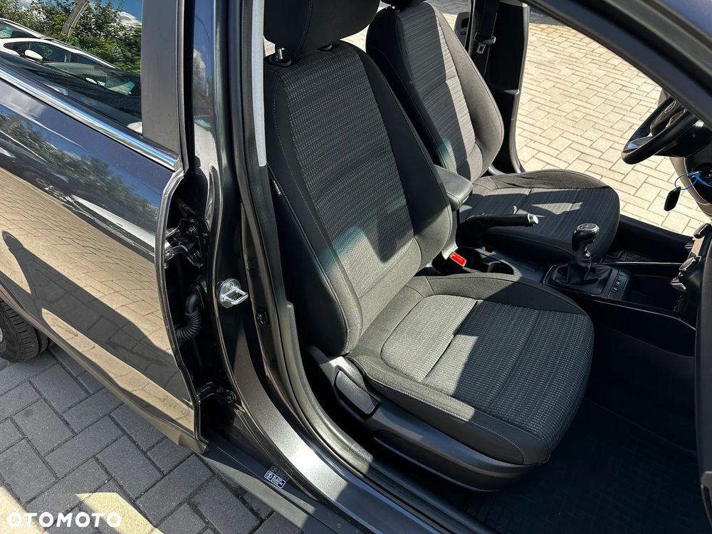 Kia Stonic - 22