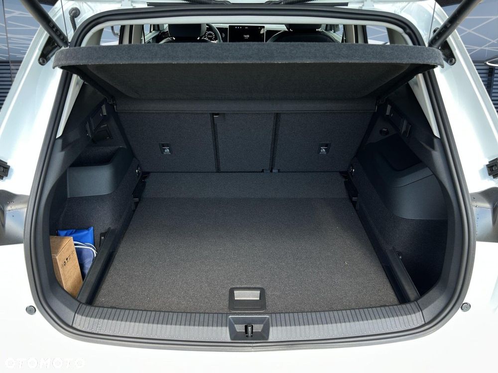Volkswagen Tiguan - 28