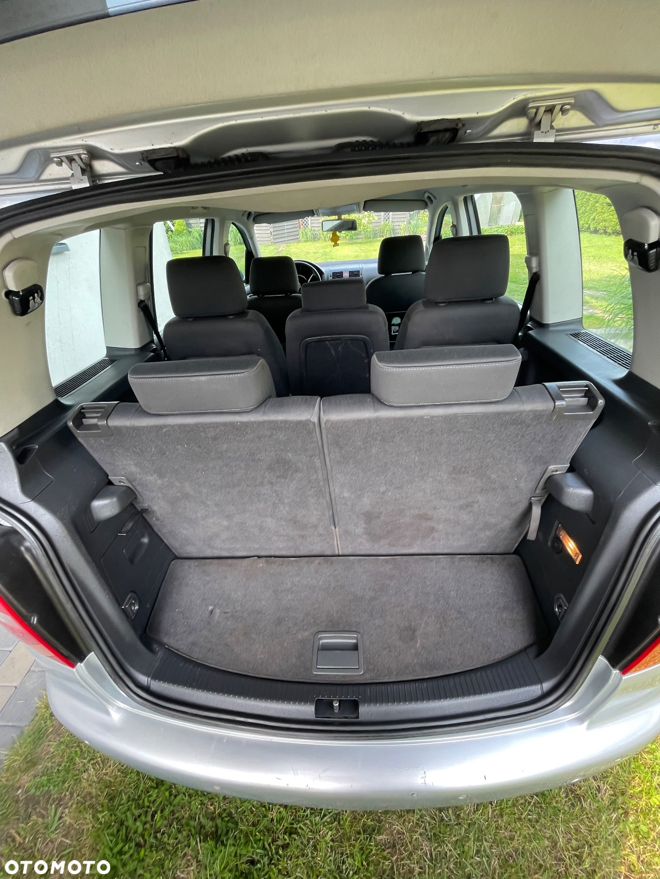 Volkswagen Touran 2.0 TDI Trendline - 16