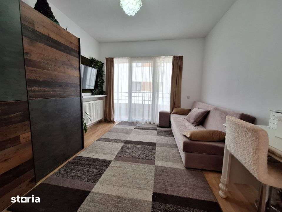 Apartament cu 2 camere, decomandat, 54,5 mp, 2 balcoane, zona Eroilor — fotografia 1