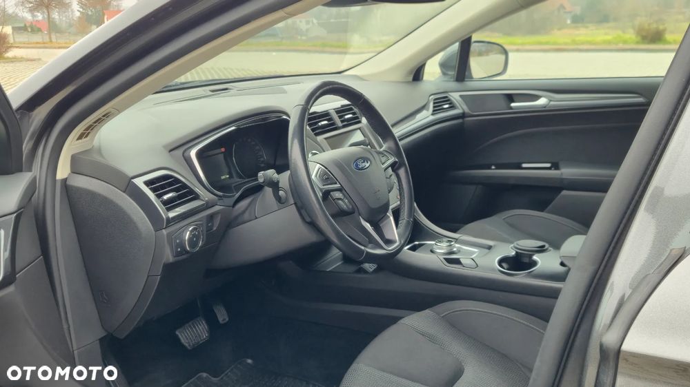 Ford Mondeo 2.0 EcoBlue Titanium - 33