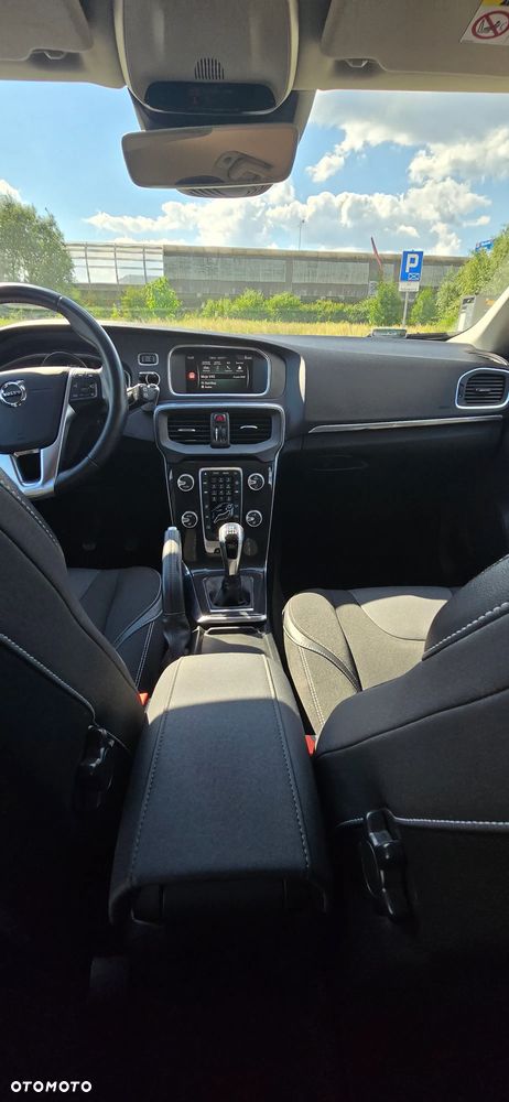 Volvo V40 T3 Drive-E Momentum - 15