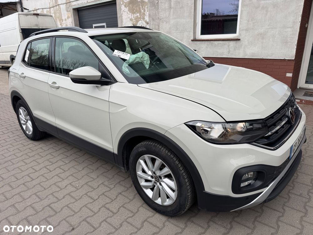 Volkswagen T-Cross - 17