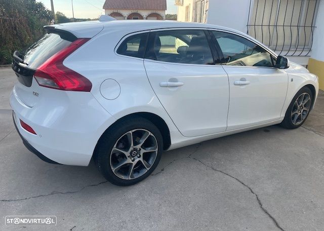 Volvo V40 1.6 D2 VOR - 12