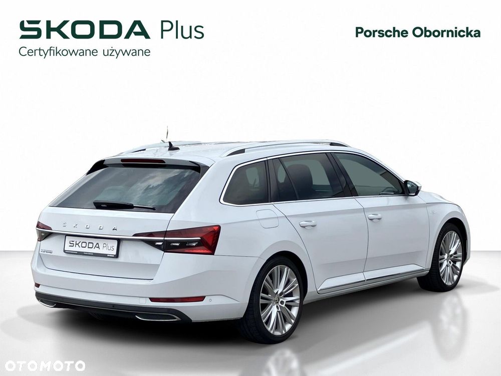 Skoda Superb 2023 photo 2