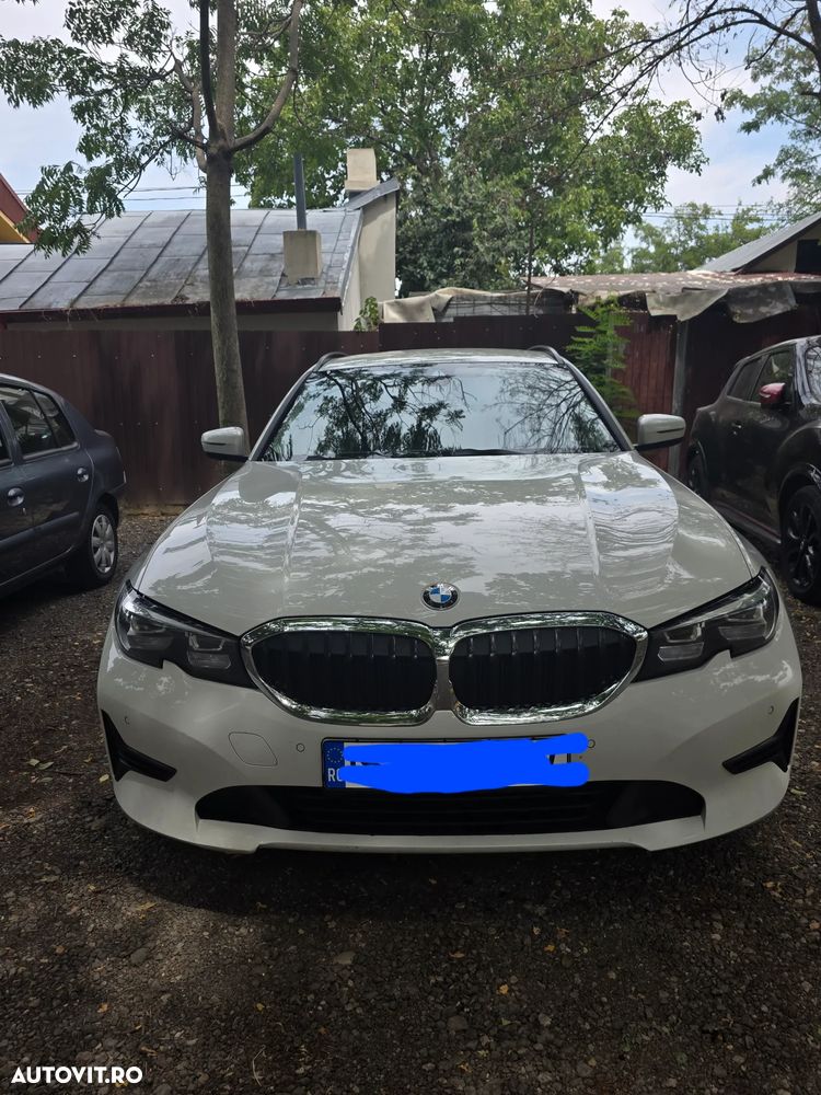 BMW Seria 3 320d xDrive AT MHEV - 2