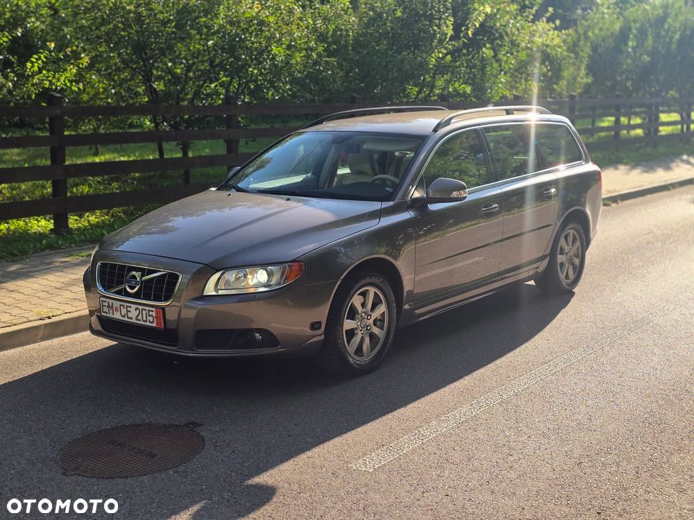 Volvo V70 2.5T Summum - 10