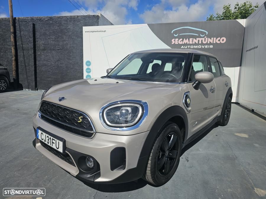 MINI Countryman Cooper SE All4 Aut. Essential - 3
