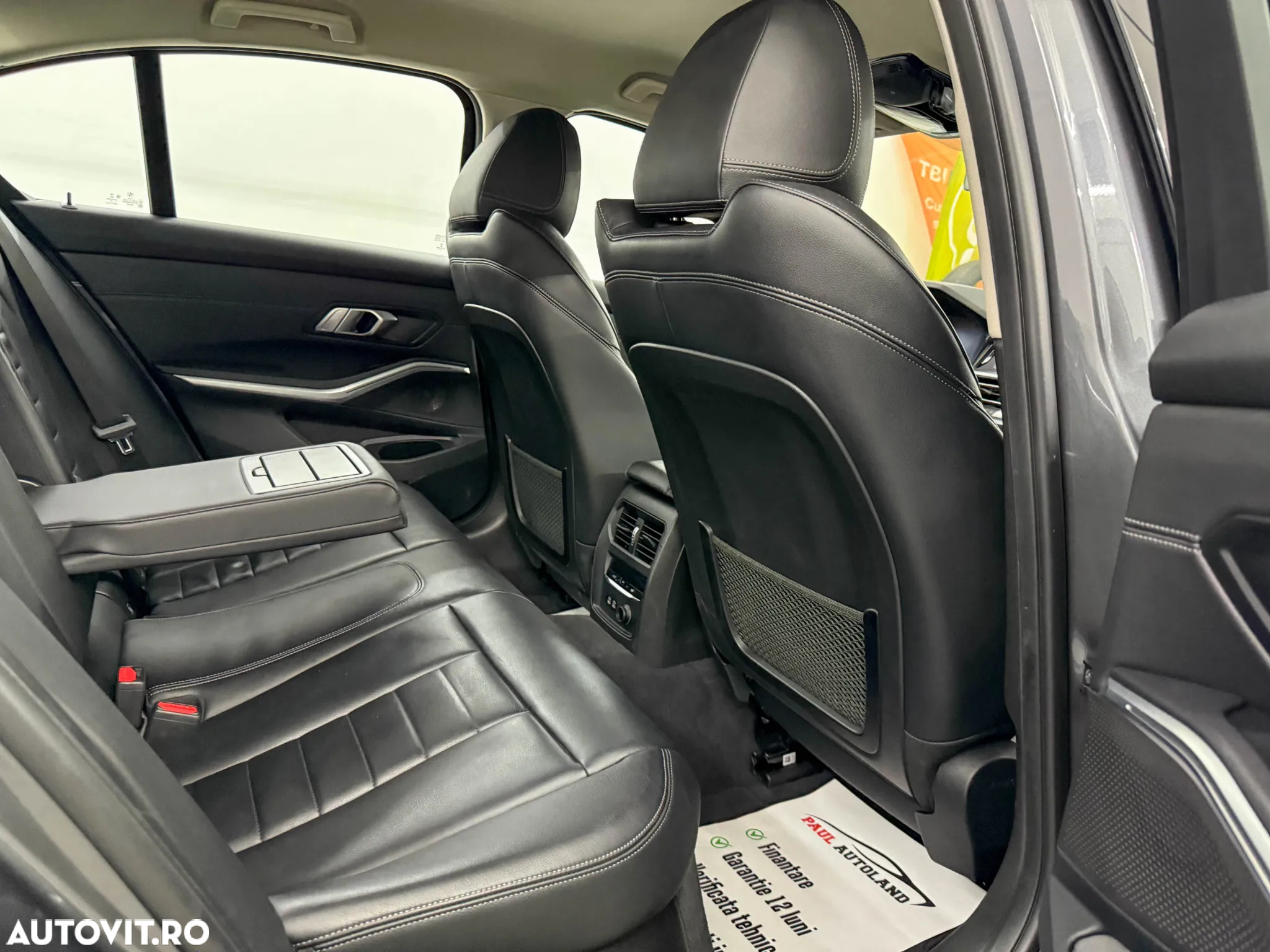 BMW Seria 3 330e Aut. Sport Line - 29