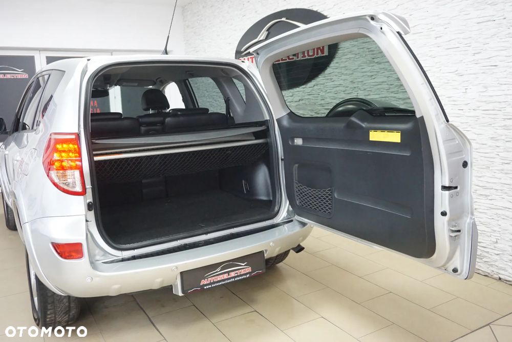 Toyota RAV4 2.2 D-CAT 4x4 Sol - 13