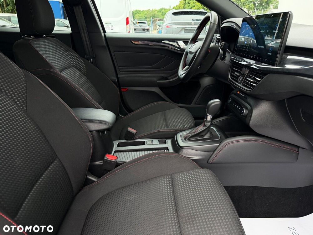 Ford Focus - 27